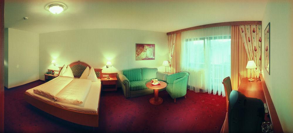 Hotel Sonnenuhr Kramsach Εξωτερικό φωτογραφία