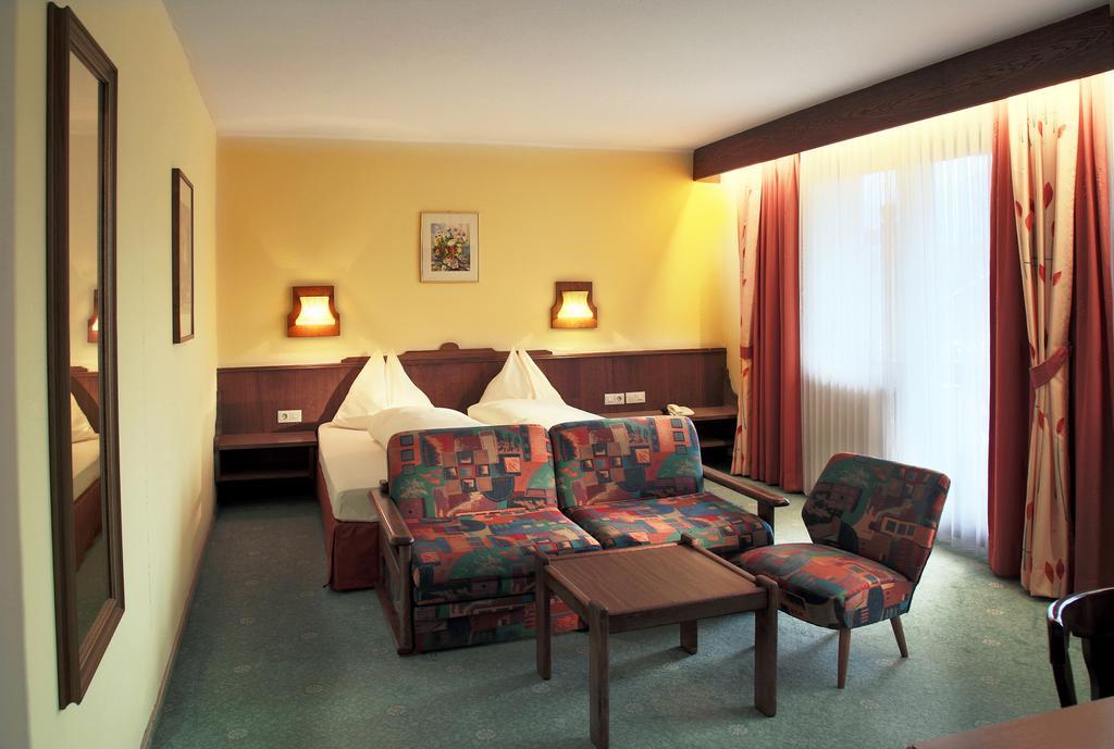 Hotel Sonnenuhr Kramsach Δωμάτιο φωτογραφία