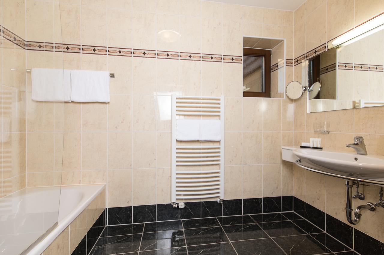 Hotel Sonnenuhr Kramsach Εξωτερικό φωτογραφία